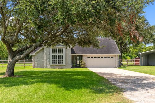 3855 County Road 960, Alvin, TX, 77511-7743 | Card Image