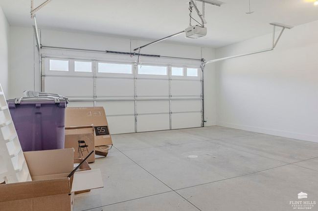 4115 Scenic Xing, Condo with 3 bedrooms, 2 bathrooms and null parking in Manhattan KS | Image 33