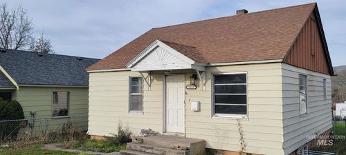 1521 18th Ave, Lewiston, ID, 83501-3919 | Card Image