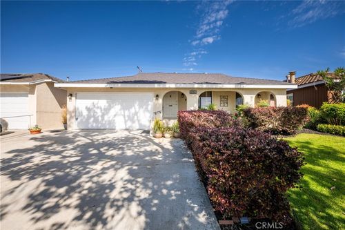 4334 Conquista Ave, Lakewood, CA, 90713-2941 | Card Image