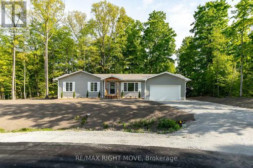 1 Ojibway Crt, Tiny, ON, L9M0B2 | Card Image