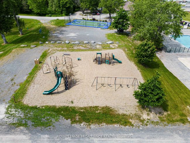 486 Cty Rd 18   3 Beachview Lane, House other with 2 bedrooms, 1 bathrooms and 2 parking in Prince Edward County ON | Image 39