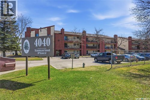 214a-4040 8th St E, Saskatoon, SK, S7H5L4 | Card Image