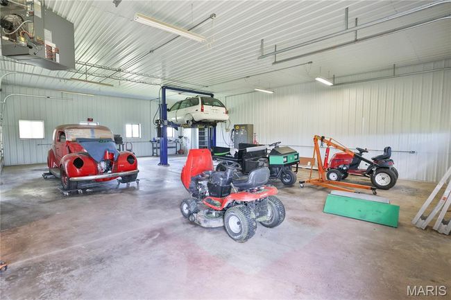 Heated Shop | Image 17