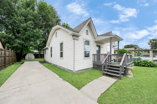 6917 Rook Blvd, Houston, TX, 77087-6615 | Card Image