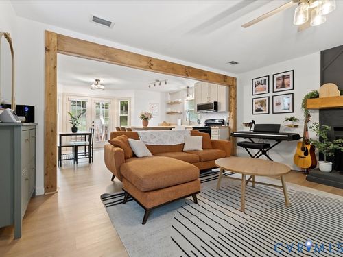 6806 Full Rack Cir, Midlothian, VA, 23112-1947 | Card Image