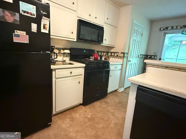 650 Flippen Rd, House other with 5 bedrooms, 3 bathrooms and null parking in Stockbridge GA | Image 5