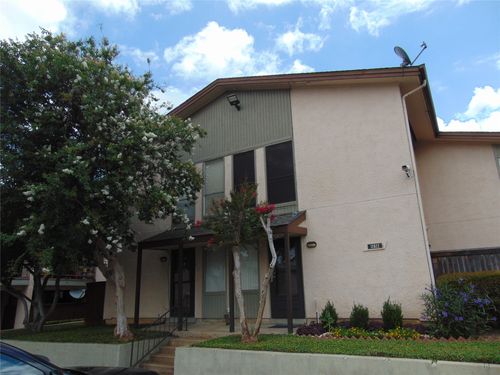 2020-12806 Midway Rd, Dallas, TX, 75244-6383 | Card Image