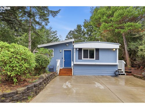 76-1600 Rhododendron Dr, Florence, OR, 97439-9306 | Card Image