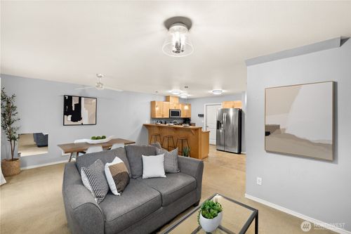 16015 123rd Avenue Ct E, Puyallup, WA, 98374-9649 | Card Image