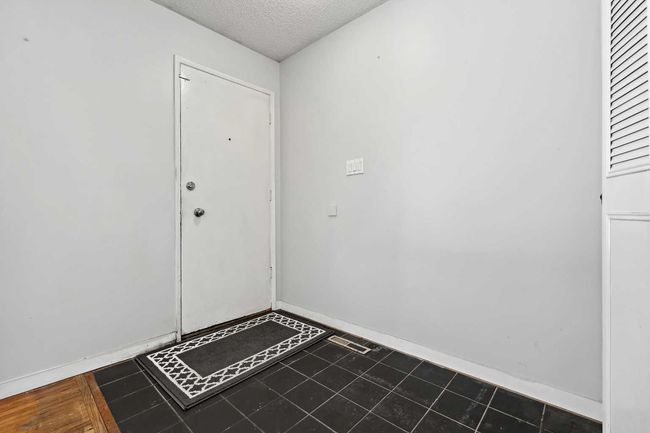 111 Allandale Close Se, House other with 3 bedrooms, 3 bathrooms and 2 parking in Calgary AB | Image 4