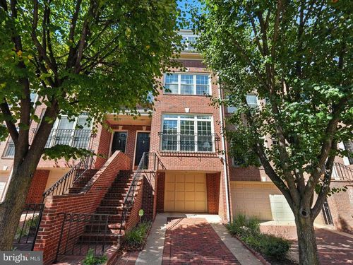 1507 N Colonial Ct, ARLINGTON, VA, 22209-1439 | Card Image