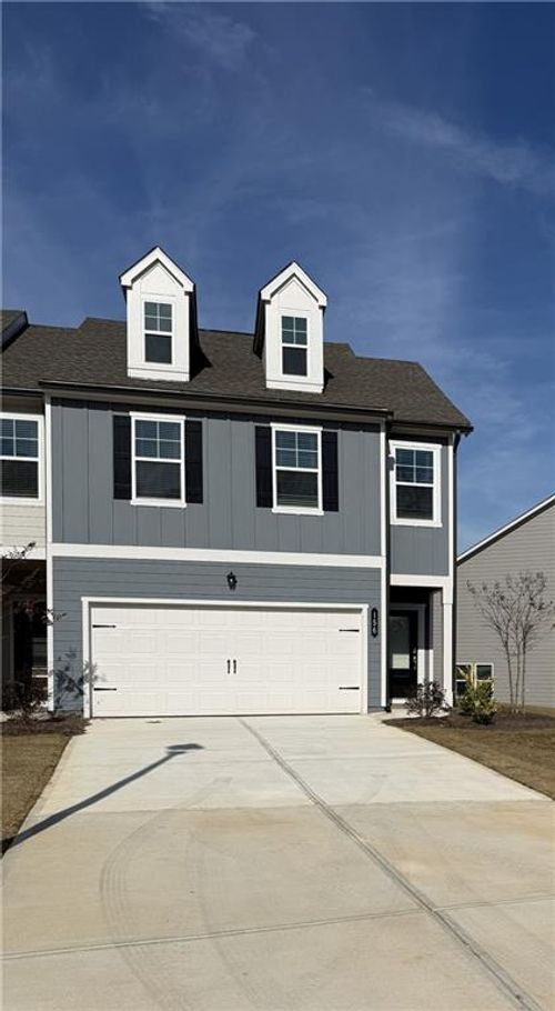 156 Milledge Commons Dr, Milledgeville, GA, 31061-8584 | Card Image