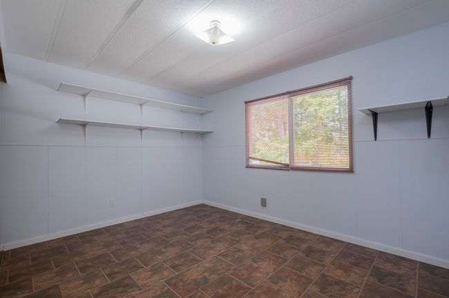 3381 208 St, House other with 3 bedrooms, 2 bathrooms and 9 parking in Langley BC | Image 21