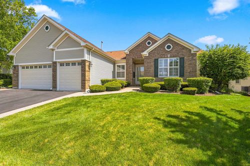 12392 Pheasant Ridge Dr, Huntley, IL, 60142-7464 | Card Image