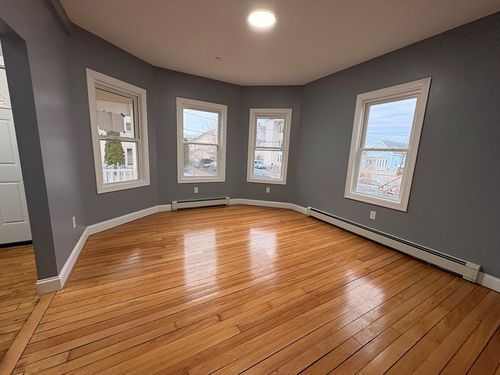 3-25 Central Sq, Brockton, MA, 02301-5936 | Card Image