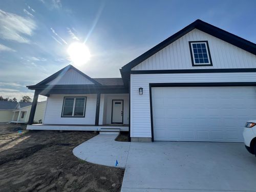 133 Grouse Run, Traverse City, MI, 49685-9406 | Card Image