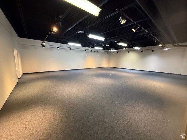 View of garage | Image 13