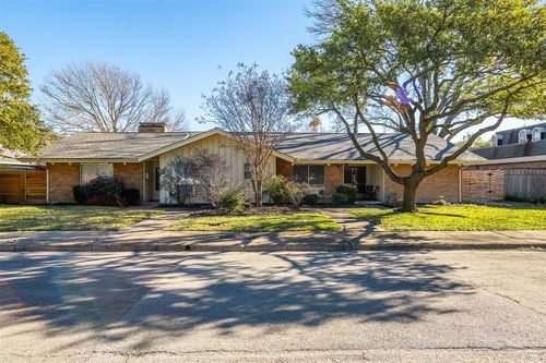 9816 Crest Meadow Drive, Dallas, TX, 75230 | Card Image