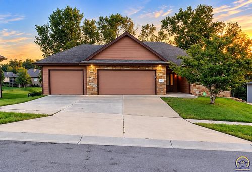 4413 Sw Brandywine Ln, Topeka, KS, 66610-1248 | Card Image