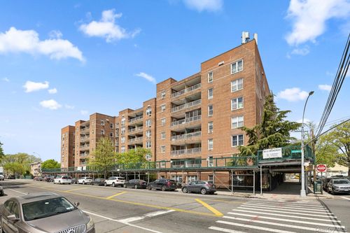 3s-60-11 Broadway, Woodside, NY, 11377-2110 | Card Image
