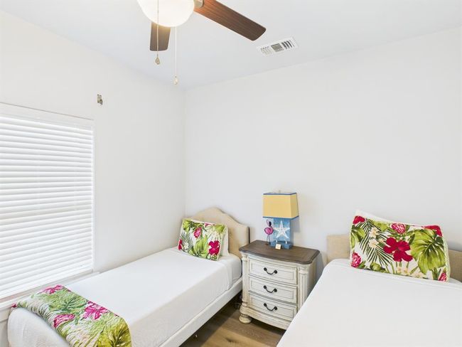 2403 S Bronte St, House other with 3 bedrooms, 2 bathrooms and 3 parking in Rockport TX | Image 26