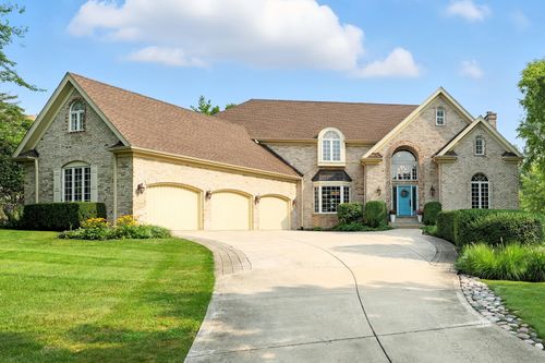 2240 Edgebrooke Dr, Lisle, IL, 60532-1194 | Card Image
