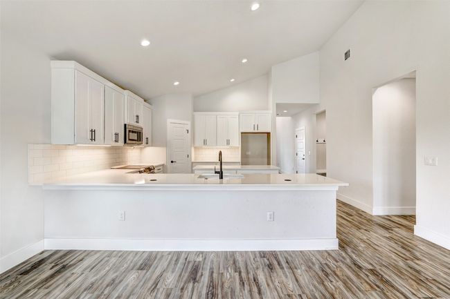 9601 Eloquence Dr, House other with 3 bedrooms, 3 bathrooms and 4 parking in Manor TX | Image 13