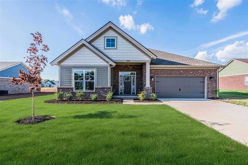 1309 Warrior Ln, Bowling Green, KY, 42104-8811 | Card Image