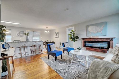 2013 Egger Cir, Hampton, VA, 23663-1110 | Card Image