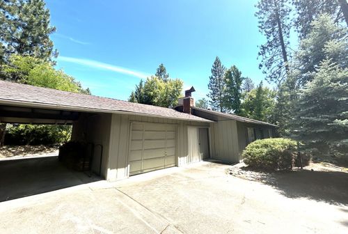 84 Ridge Rd, Weaverville, CA, 96093-1010 | Card Image