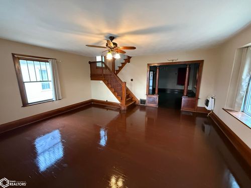 1208 N 7th St, Burlington, IA, 52601-4706 | Card Image