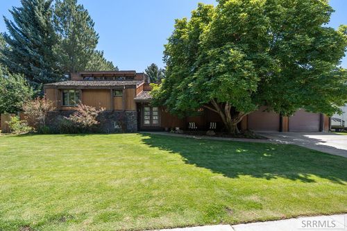 2795 Surrey Ln, Idaho Falls, ID, 83404-7109 | Card Image