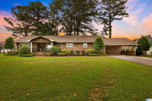 257 Rock Inn Pt, Cropwell, AL, 35054-3917 | Card Image