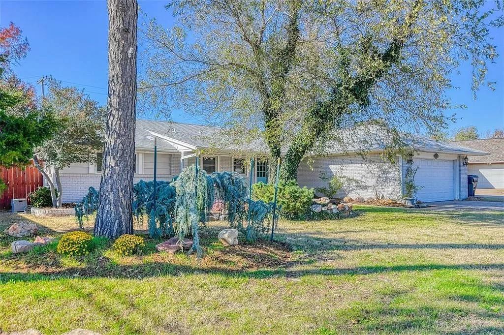 Linn Ave, Oklahoma City, OK 73120