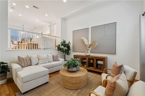 apt-12-25481 Dodge Ave, Harbor City, CA, 90710-3140 | Card Image