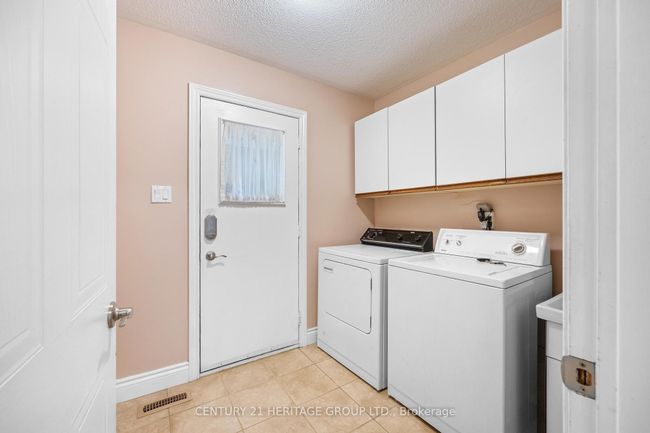 36 Laverock St, House other with 4 bedrooms, 3 bathrooms and 4 parking in Tottenham ON | Image 16