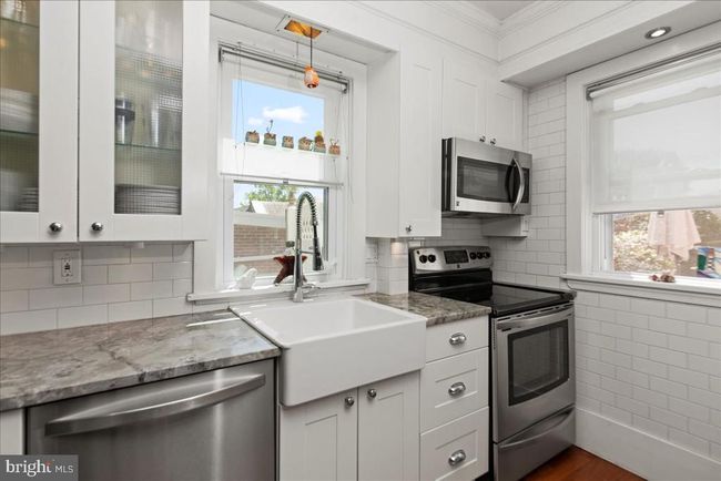 84 S Clinton St, Home with 3 bedrooms, 3 bathrooms and null parking in DOYLESTOWN PA | Image 14