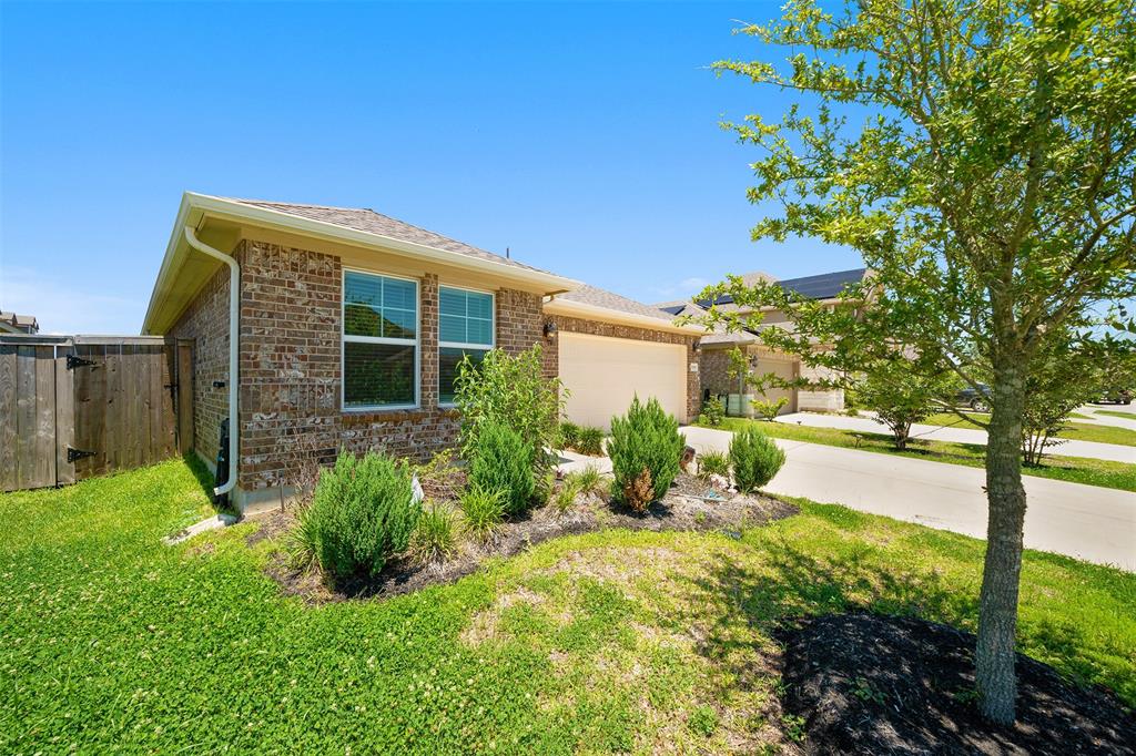 Reserve Ranch Trl, Richmond, TX 77407