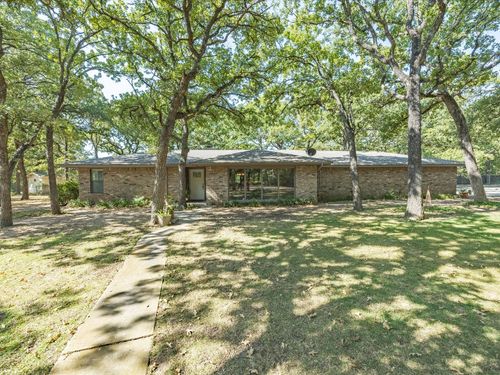 194 Pr 203, Bowie, TX, 76230 | Card Image