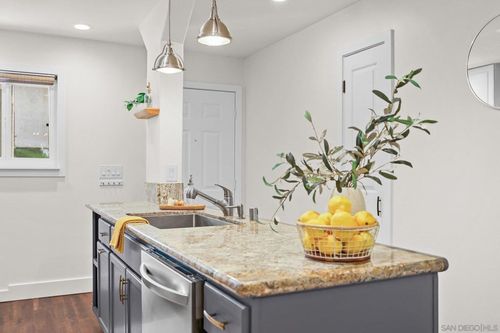 unit-209-4794 Arizona St, San Diego, CA, 92116-1357 | Card Image