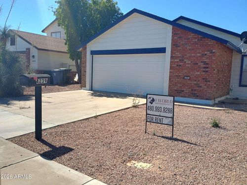 4239 E Contessa St, Mesa, AZ, 85205-7075 | Card Image