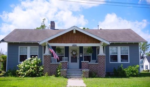 424 W Cedar St, Rogers, AR, 72756-3746 | Card Image