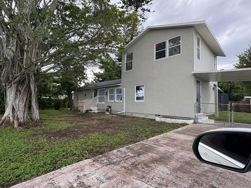 611 54th Avenue Dr E, Bradenton, FL, 34203-5839 | Card Image