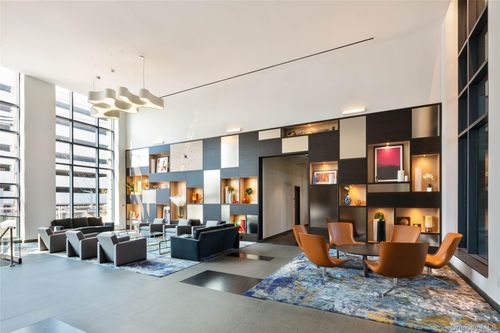 apt-e902-199 2nd St, Mineola, NY, 11501-6006 | Card Image