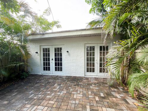 b-411 Maddock St, West Palm Beach, FL, 33405-4627 | Card Image