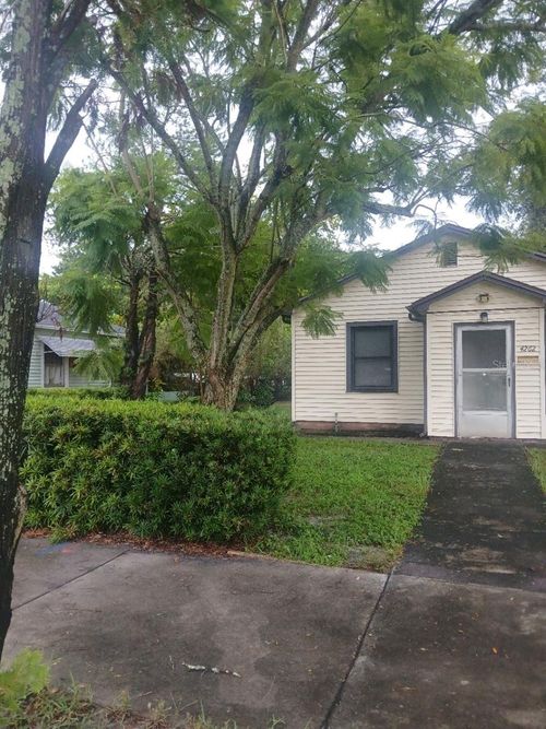4262 3rd Ave N, ST PETERSBURG, FL, 33713-7406 | Card Image