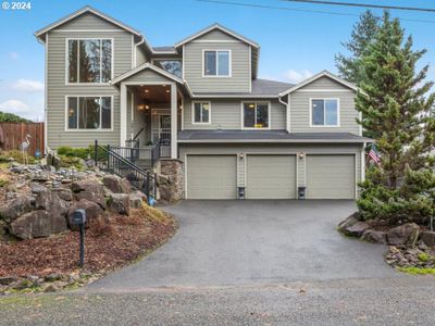 10417 Ne 28 Th Ave, House other with 4 bedrooms, 4 bathrooms and 3 parking in Vancouver WA | Image 1