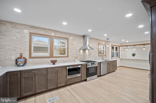 507 Hood Blvd, FAIRLESS HILLS, PA, 19030-3021 | Card Image