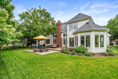 26W039 Marion Ave, Wheaton, IL, 60187-1319 | Card Image